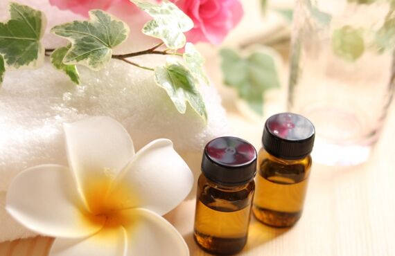 横浜桜木町エリアでマッサージなら☆当店人気メニュー【足裏マッサージ】