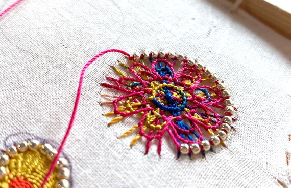 南米レース刺繍ニャンドゥティのオリジナルアクセサリーmingle